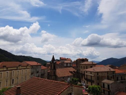 Chez Dume Panzió Santa-Lucia-di-Tallano Kültér fotó